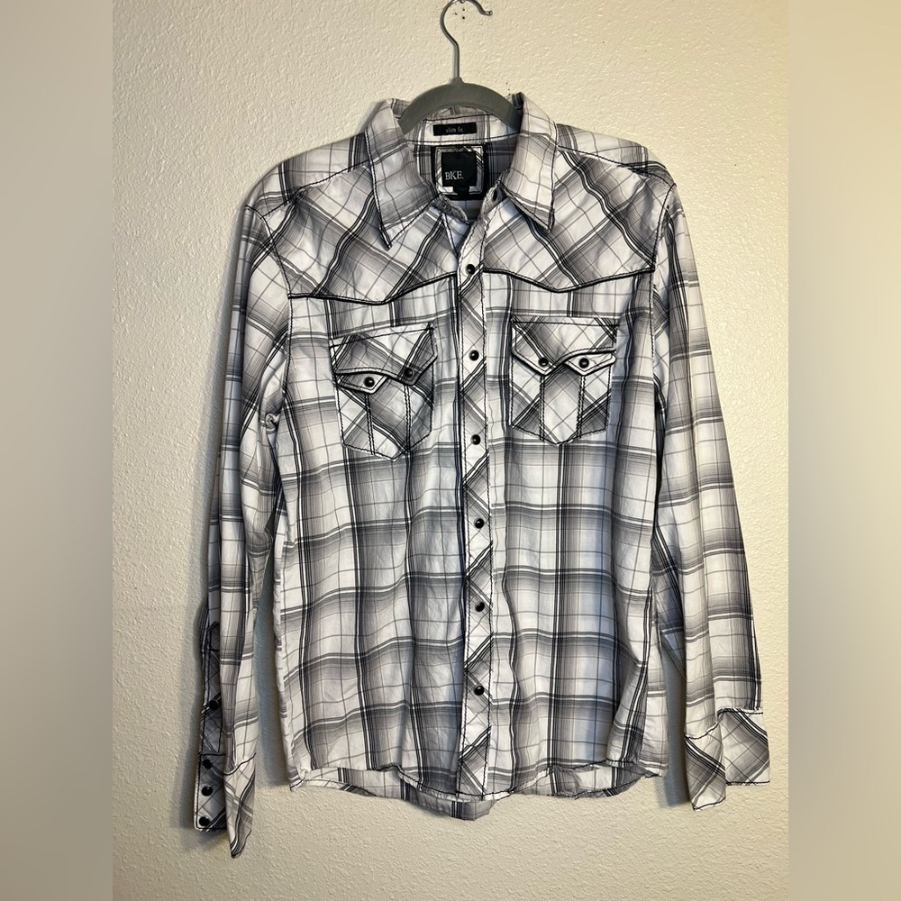 BKE Buckle Black and White Plaid Button Up Flannel Pearl Snap Large slim fit